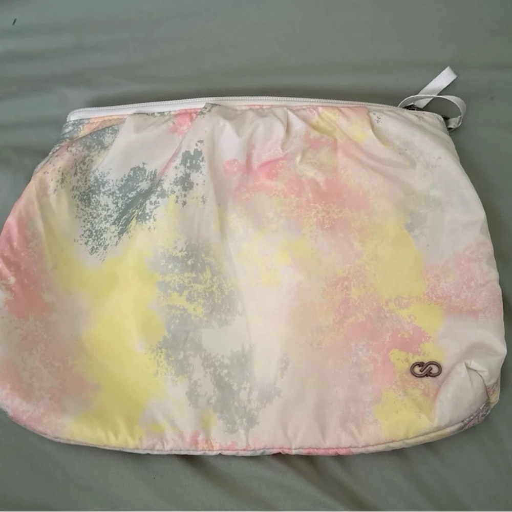 NWOT Calia Pouch
